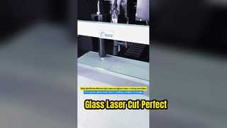 Découpe laser par lots en verre bleu de 3 mm de la géométrie des coins arrondis