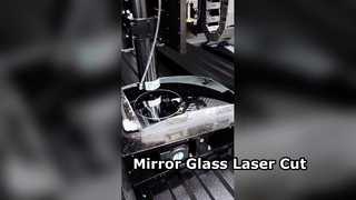 Machine de découpe laser de verre à cinq axes pour couper le verre miroir
