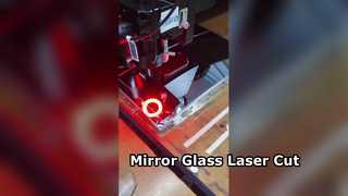 Découpe laser de verre de rétroviseur automobile de 2 mm
