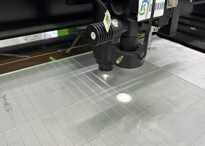 Laser Glass Cutting Machine suitable for cutting automotive glass electronic display glass and solar panel glass materials  To Accuracy±0.01mm